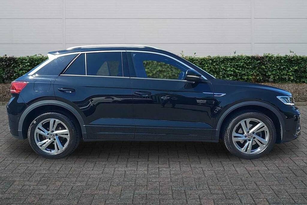 Volkswagen T-Roc 1.5 Tsi R-line Dsg BF22GJV Black #4