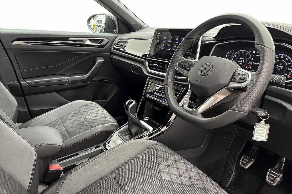 Volkswagen T-Roc 1.5 Tsi R-line GD25OBF Black #6