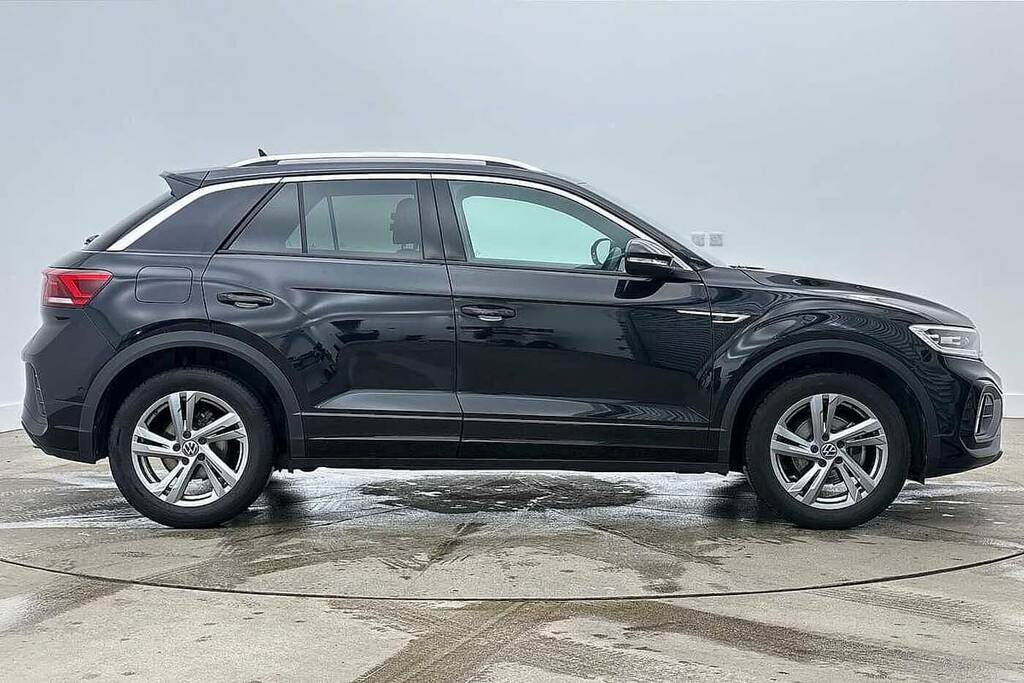 Volkswagen T-Roc 1.5 Tsi R-line GD25OBF Black #4