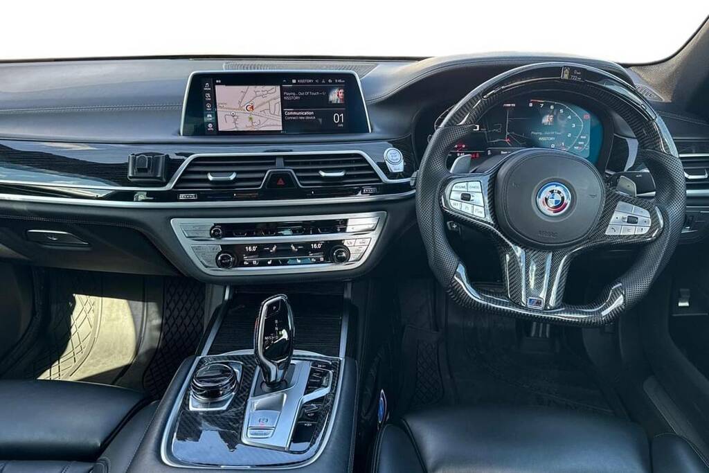 BMW 7 Series 730D M Sport Black #4