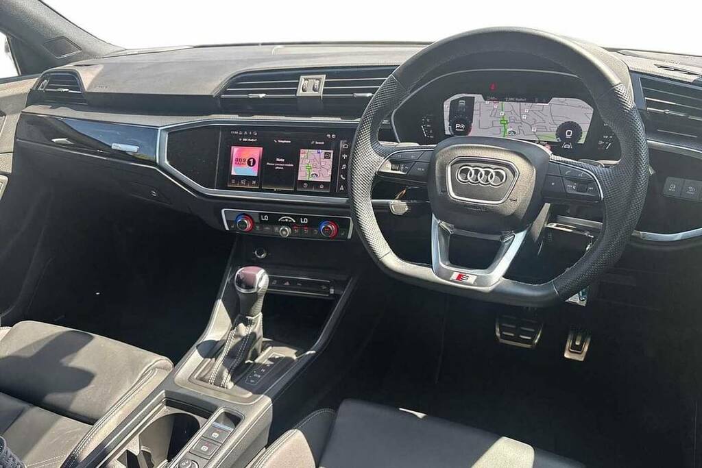 Audi Q3 35 Tfsi Black Edition S Tronic 20 Alloy VN24XXO Black #6
