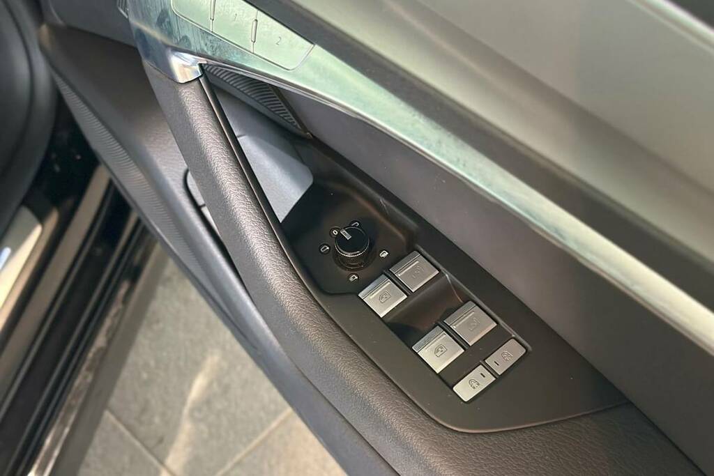 Audi A7 40 Tdi Quattro S Line S Tronic Black #6