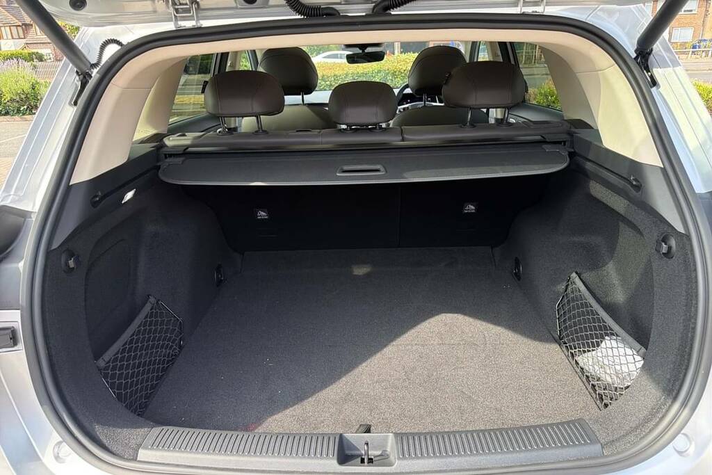 MG MGS6 180Kw Trophy Ev Long Range 77Kwh Silver #2
