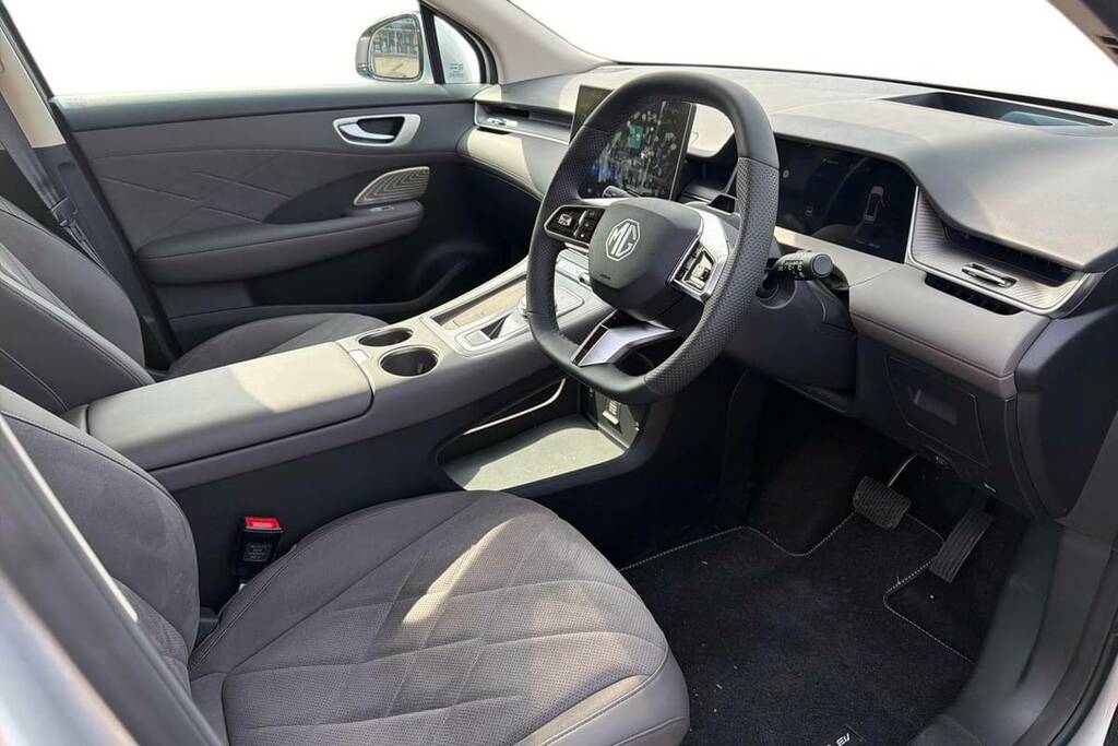 MG MGS6 180Kw Trophy Ev Long Range 77Kwh Silver #4