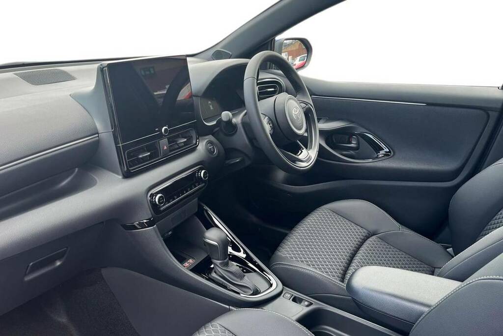 Toyota Yaris 1.5 Hybrid 130 Excel Cvt Hatchback PX26UGT Black #7