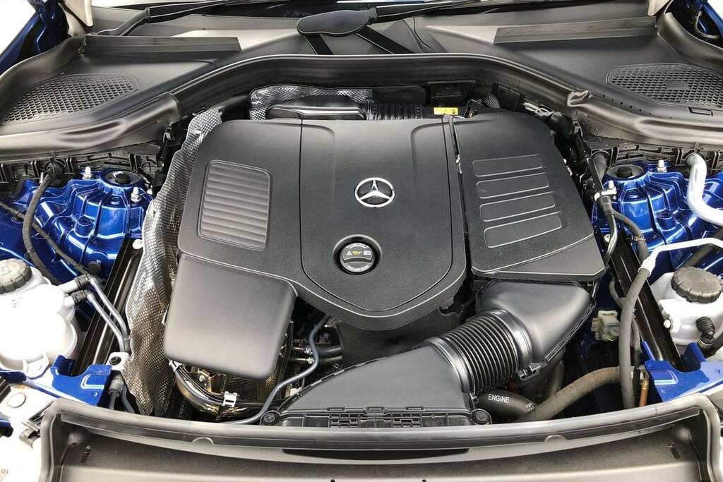 Mercedes-Benz GLC Class 300E 4Matic Amg Line 9G-tronic Blue #5