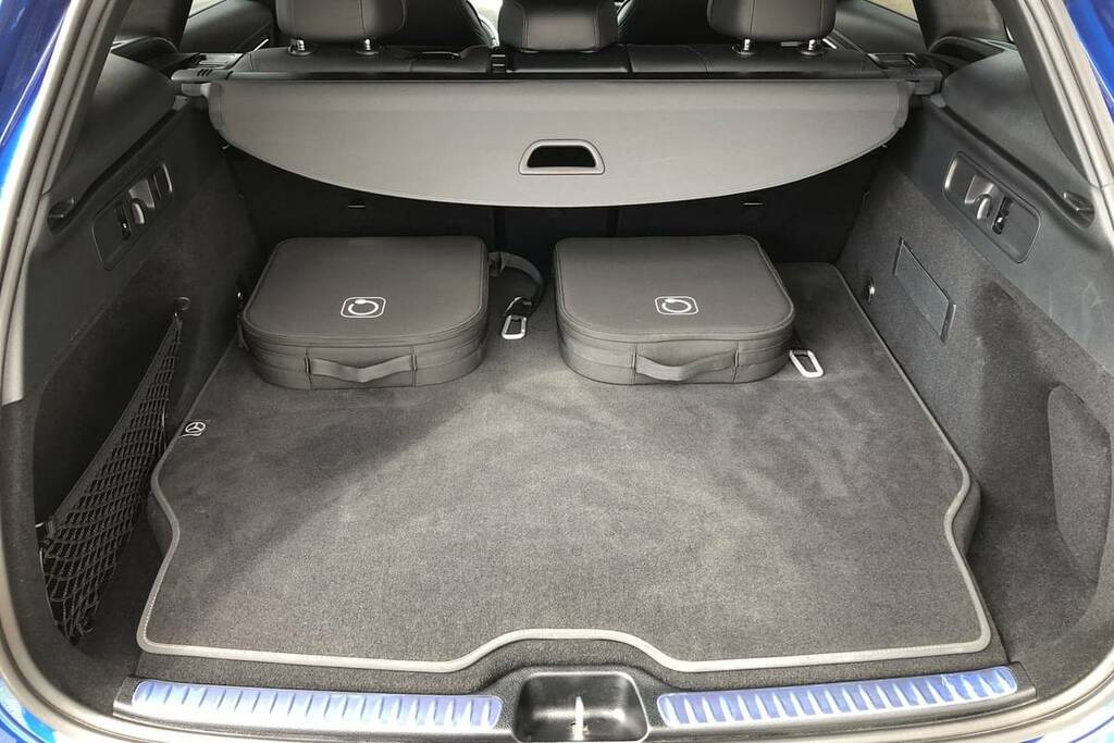 Mercedes-Benz GLC Class 300E 4Matic Amg Line 9G-tronic Blue #2