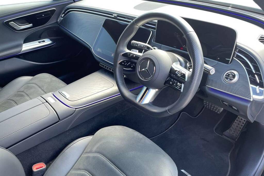 Mercedes-Benz E Class E300e Urban Edition 9G-tronic FX74ONM Black #4