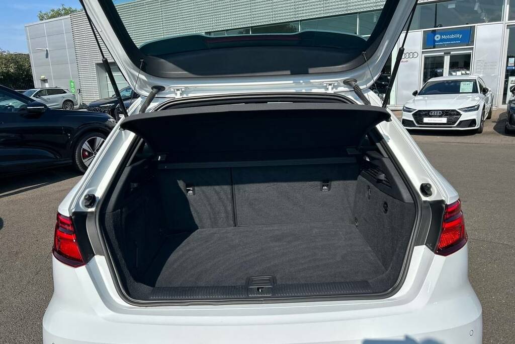 Audi A3 35 Tfsi S Line KS20MDJ White #2
