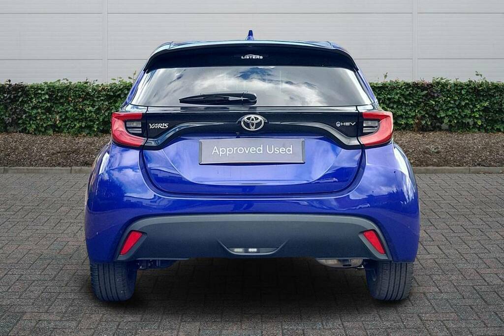 Toyota Yaris 1.5 Hybrid Design Cvt Blue #4