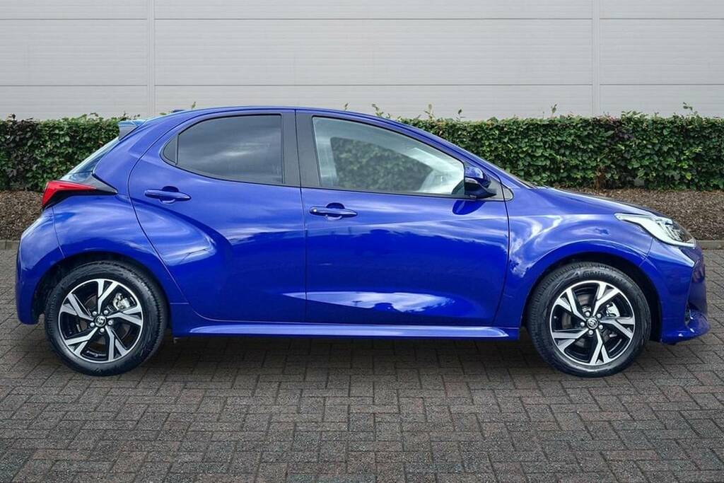 Toyota Yaris 1.5 Hybrid Design Cvt Blue #5