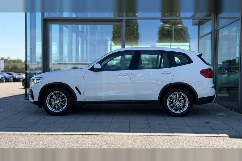 BMW X3 Xdrive20i Se Step DK19HPF White #4