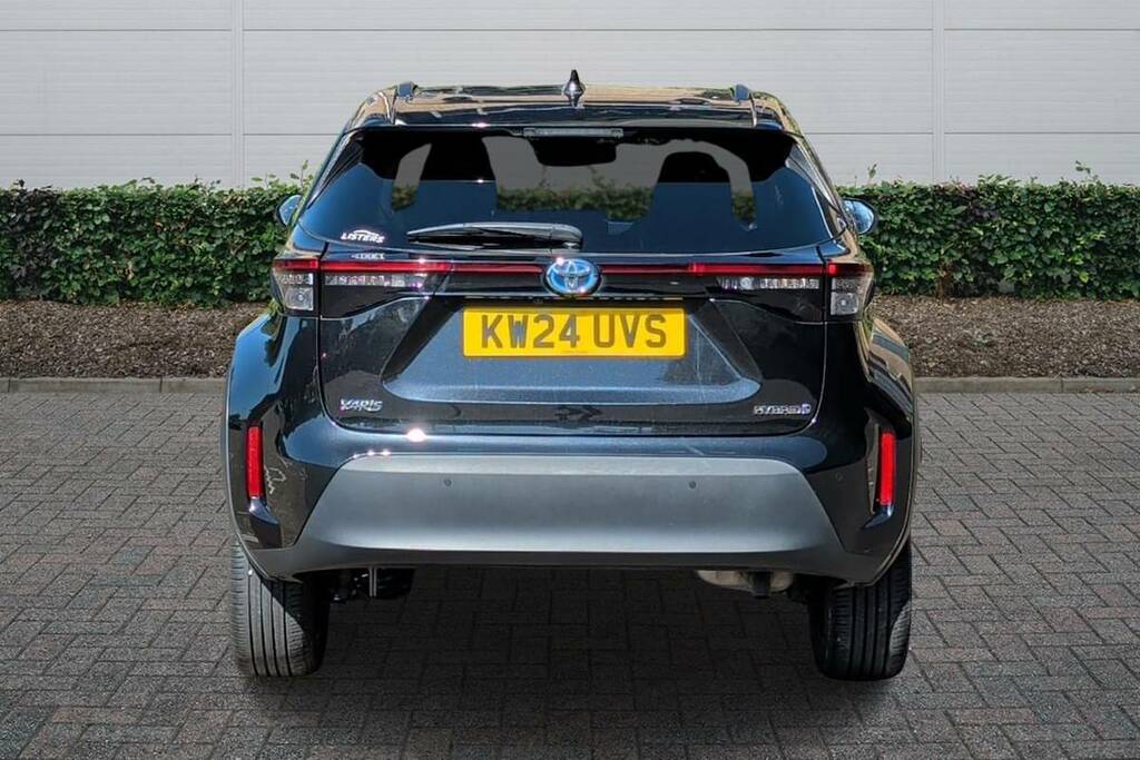 Toyota Yaris Cross 1.5 Hybrid Excel Cvt KW24UVS Black #4