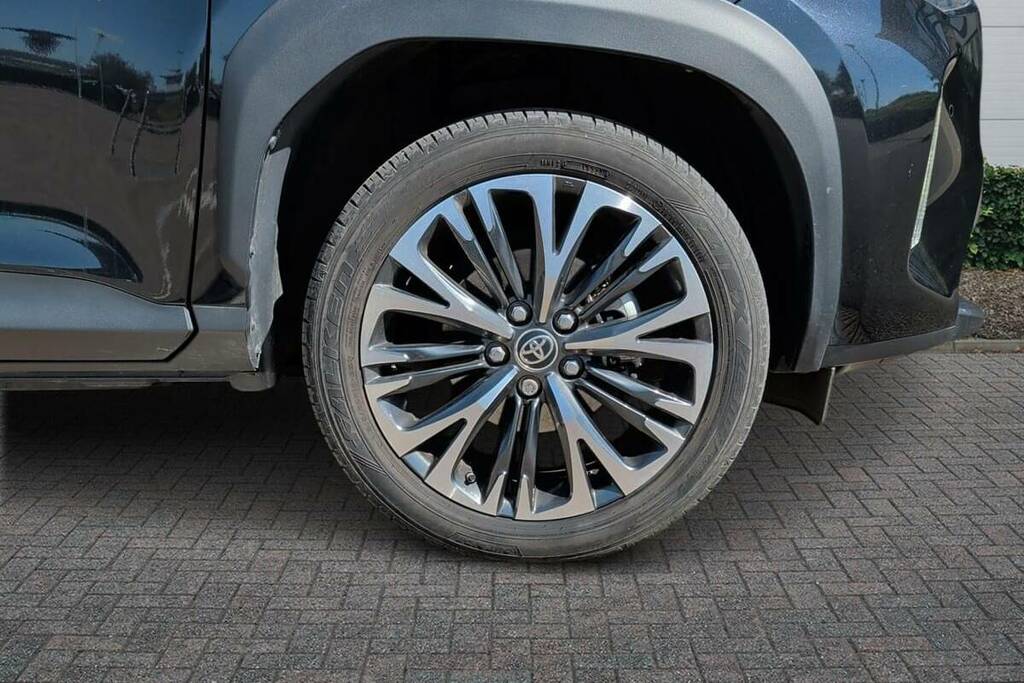 Toyota Yaris Cross 1.5 Hybrid Excel Cvt KW24UVS Black #6