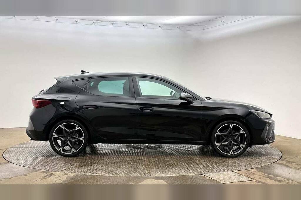 Cupra Leon 1.5 Tsi 150 V2 KW25NWD Black #4