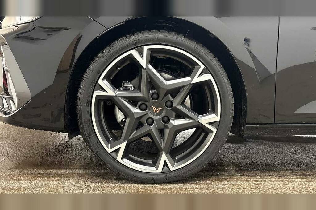 Cupra Leon 1.5 Tsi 150 V2 KW25NWD Black #5