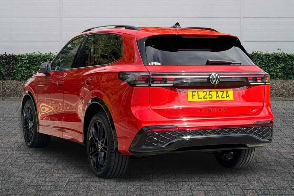 Volkswagen Tiguan 1.5 Etsi 150 R-line Dsg FL25AZA Red #3