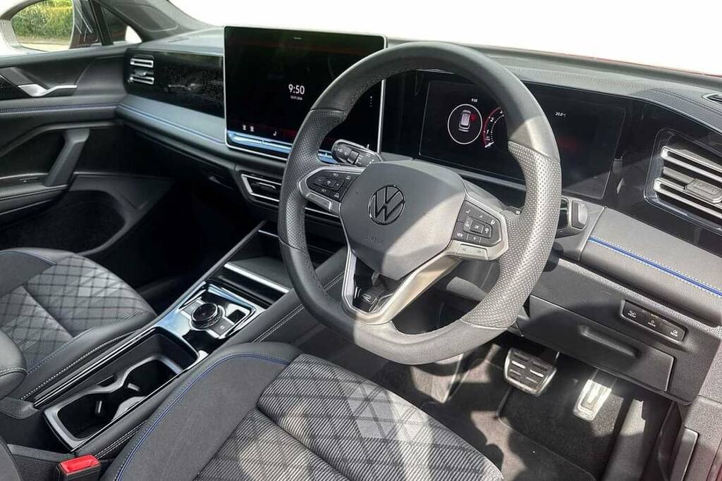 Volkswagen Tiguan 1.5 Etsi 150 R-line Dsg FL25AZA Red #6