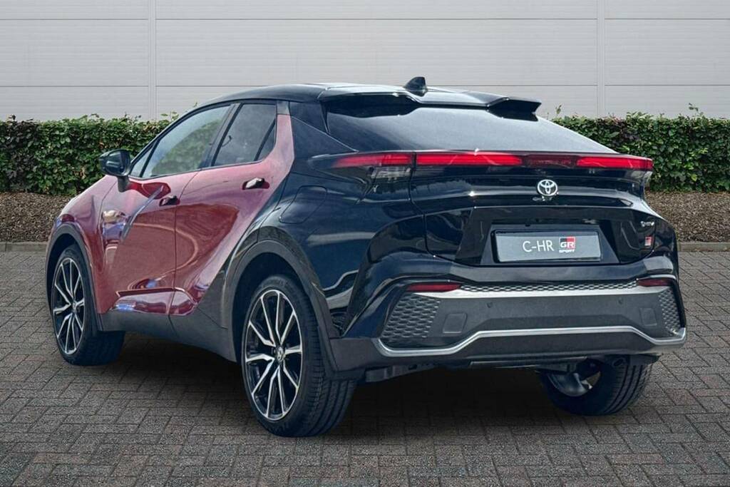 Toyota C-Hr 2.0 Hybrid Gr Sport Cvt Red #2