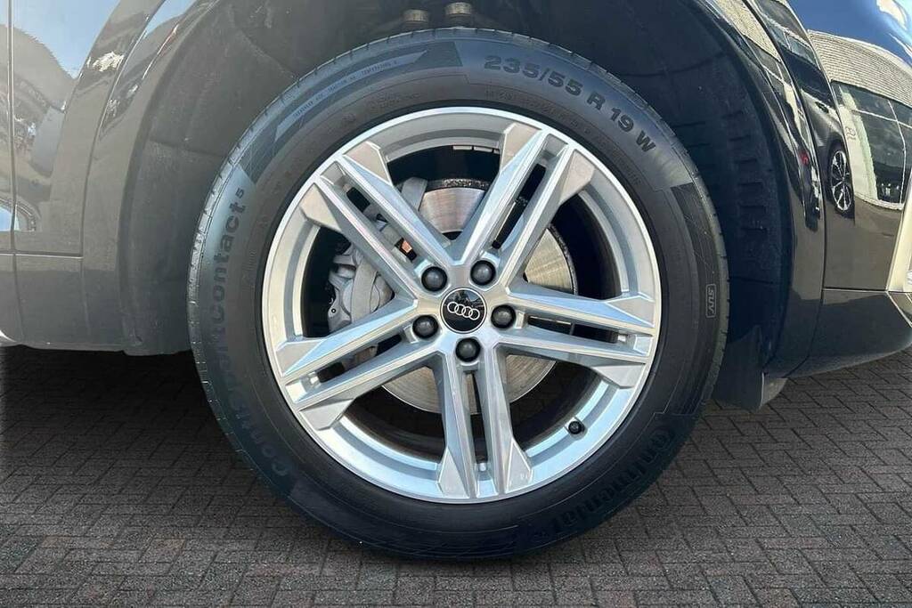 Audi Q5 40 Tdi Quattro S Line S Tronic BA73ZHJ Black #5