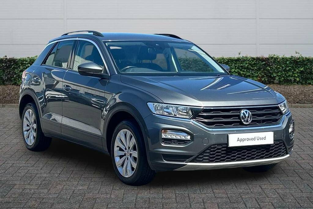 Volkswagen T-Roc 1.5 R-line Tsi Evo Dsg 148 Bhp White #1