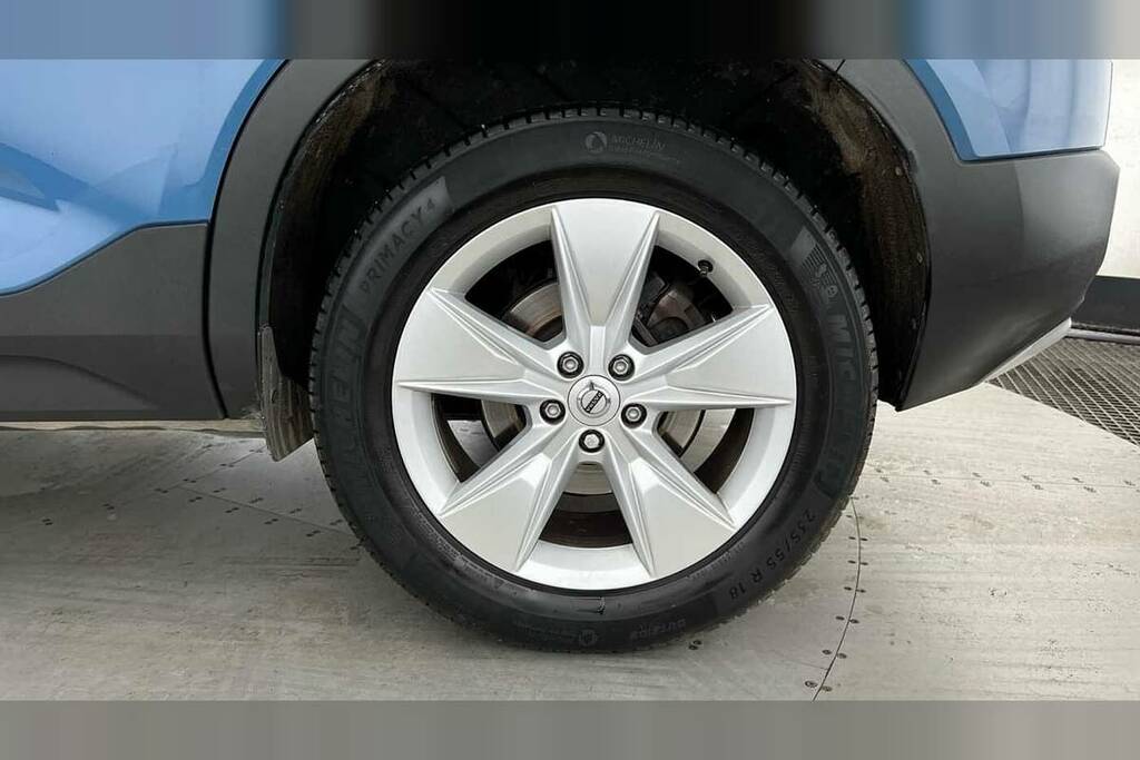 Volvo XC40 2.0 B3p Core PF23HRJ Blue #3