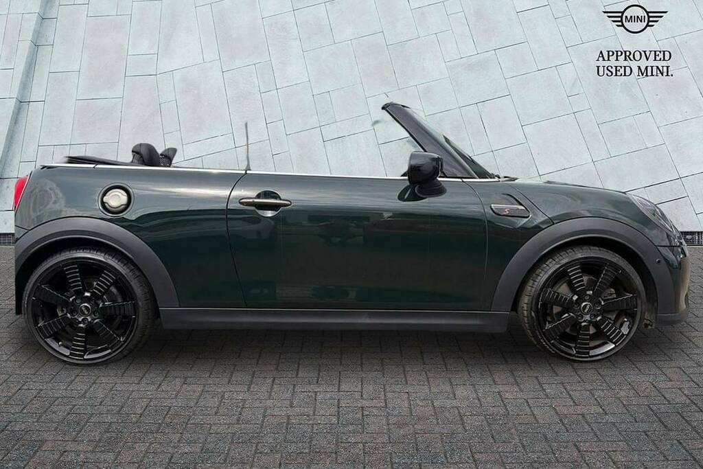 Mini Convertible Cooper S Resolute Edition Green #3