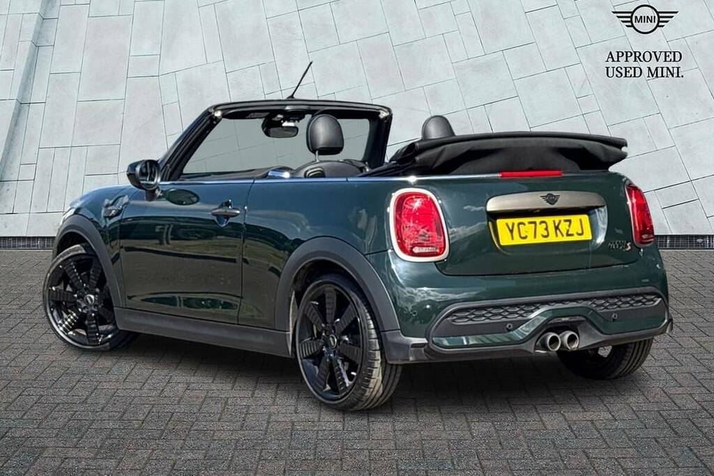 Mini Convertible Cooper S Resolute Edition Green #2
