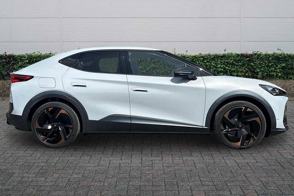Cupra Tavascan 210Kw V2 77Kwh White #4