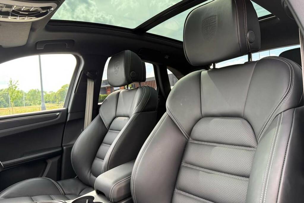 Porsche Macan T Pdk YX26TZW Black #5