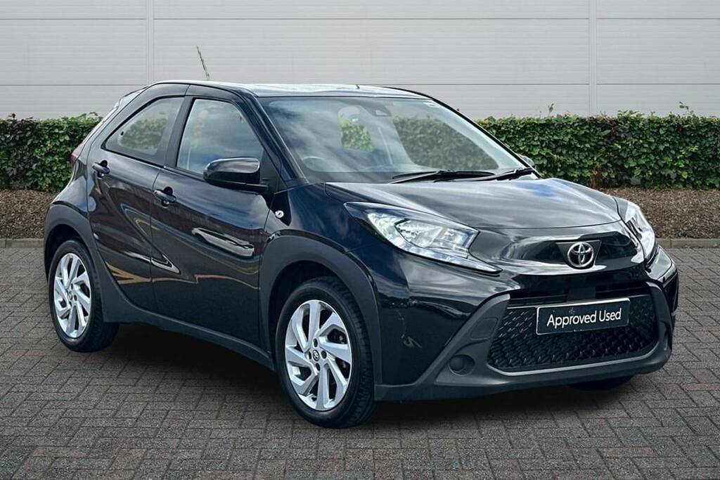 Toyota Aygo X 1.0 Vvt-i Pure Black