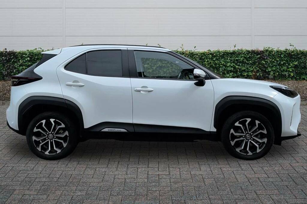 Toyota Yaris Cross 1.5 Hybrid Design Cvt KV24NND White #5