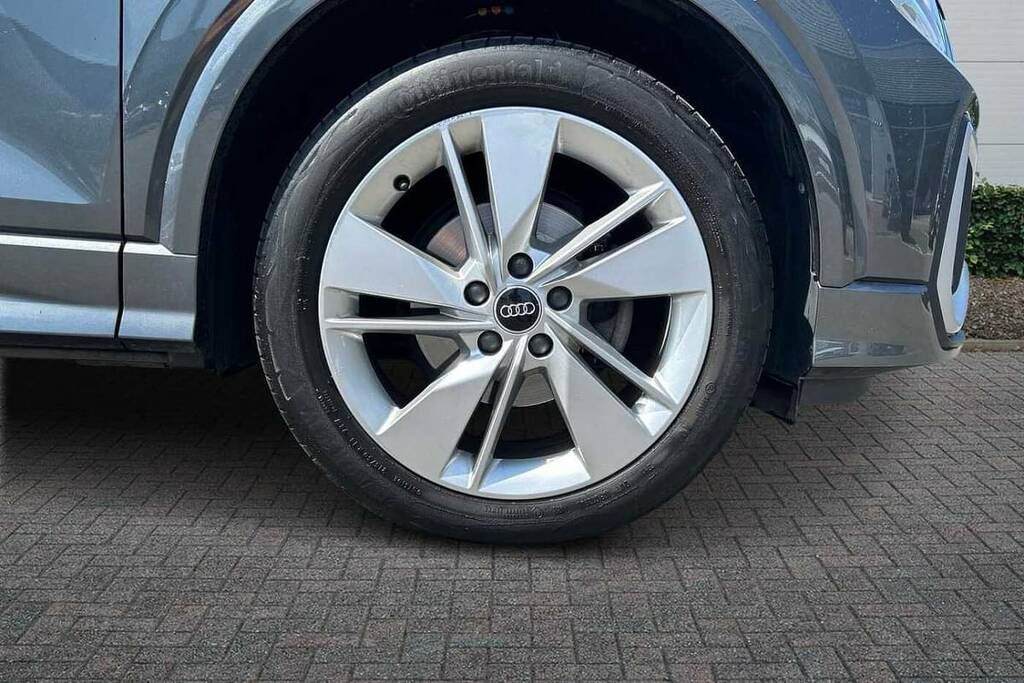 Audi Q2 35 Tfsi S Line S Tronic VE72URW Grey #5
