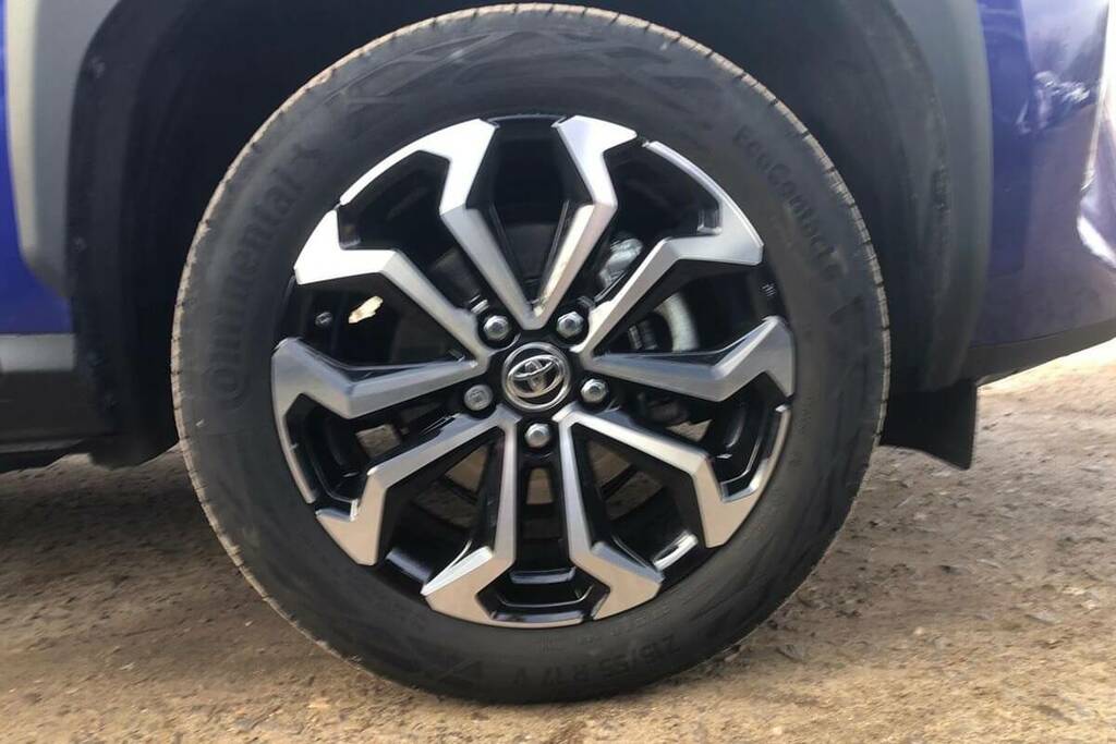 Toyota Yaris Cross Design White #19
