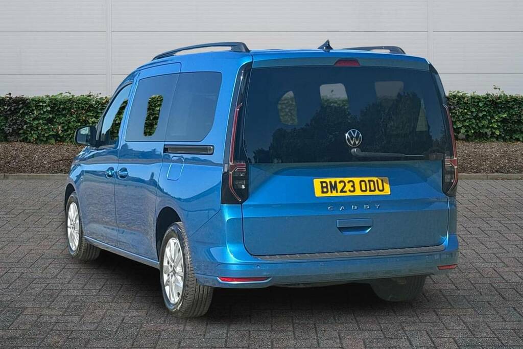 Volkswagen Caddy Maxi Life 2.0 Tdi 122 Life Dsg  #5