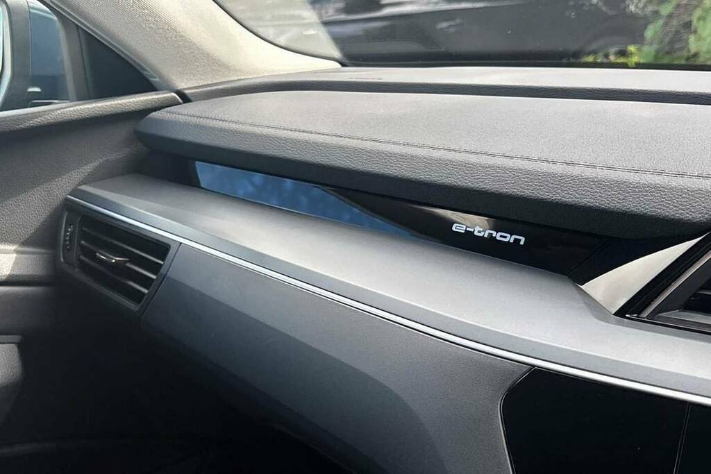 Audi Q8 e tron 300Kw 55 Quattro 114Kwh Vorsprung 22Kw Blue #29