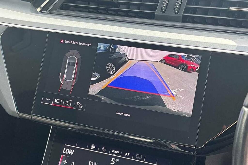 Audi Q8 e tron 300Kw 55 Quattro 114Kwh Vorsprung 22Kw Blue #30