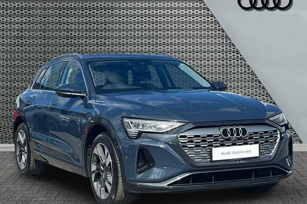 Audi Q8 e tron 250Kw 50 Quattro 95Kwh Sport Blue