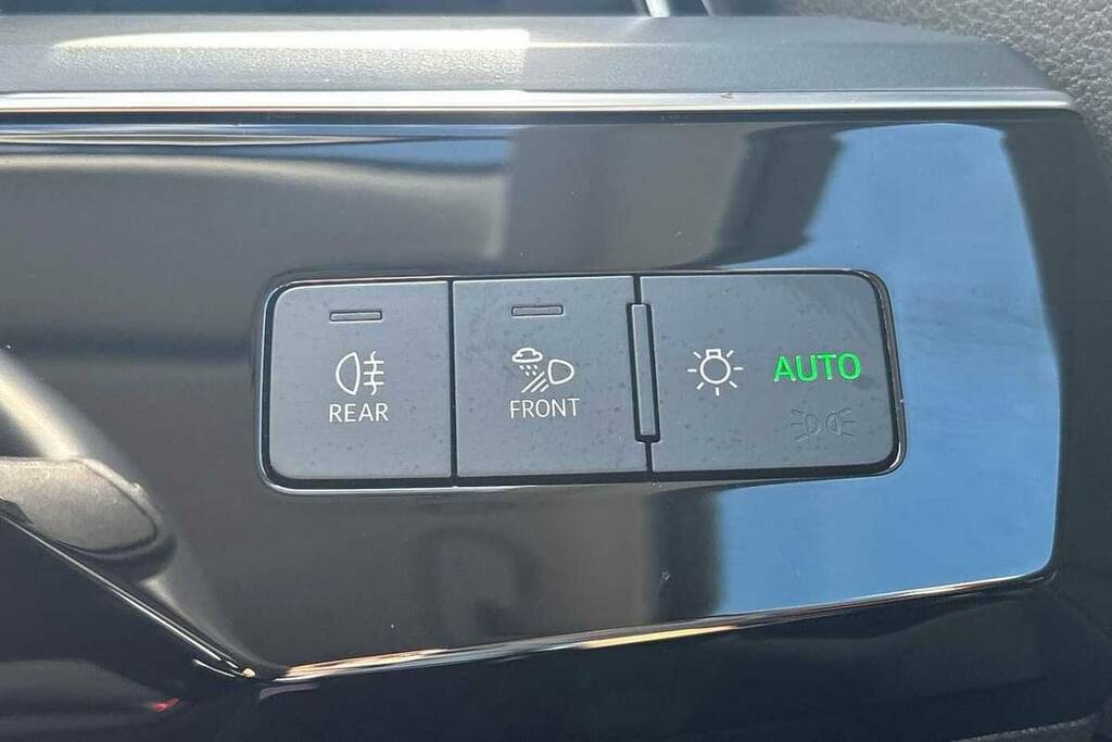 Audi Q8 e tron 300Kw 55 Quattro 114Kwh Vorsprung 22Kw Blue #31