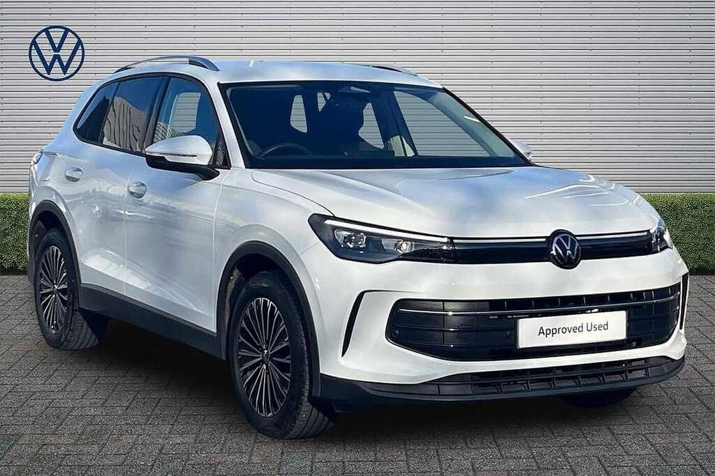 Volkswagen Tiguan 1.5 Tsi 150 Black Edition Dsg Black #1
