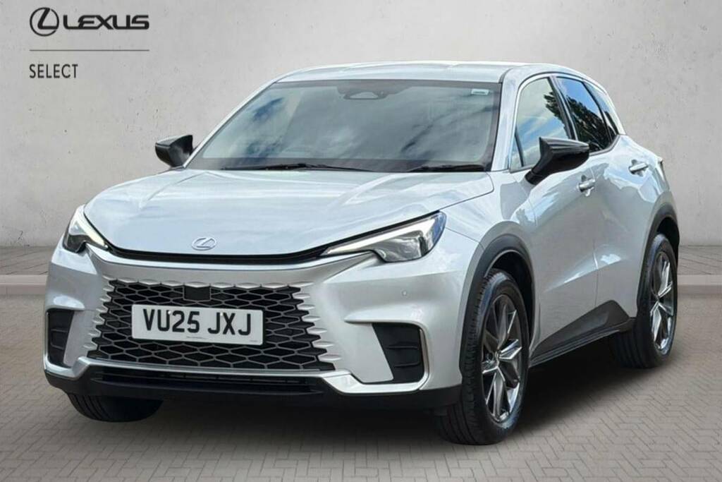 Lexus LBX 1.5 Premium Plus E-cvt Silver #3