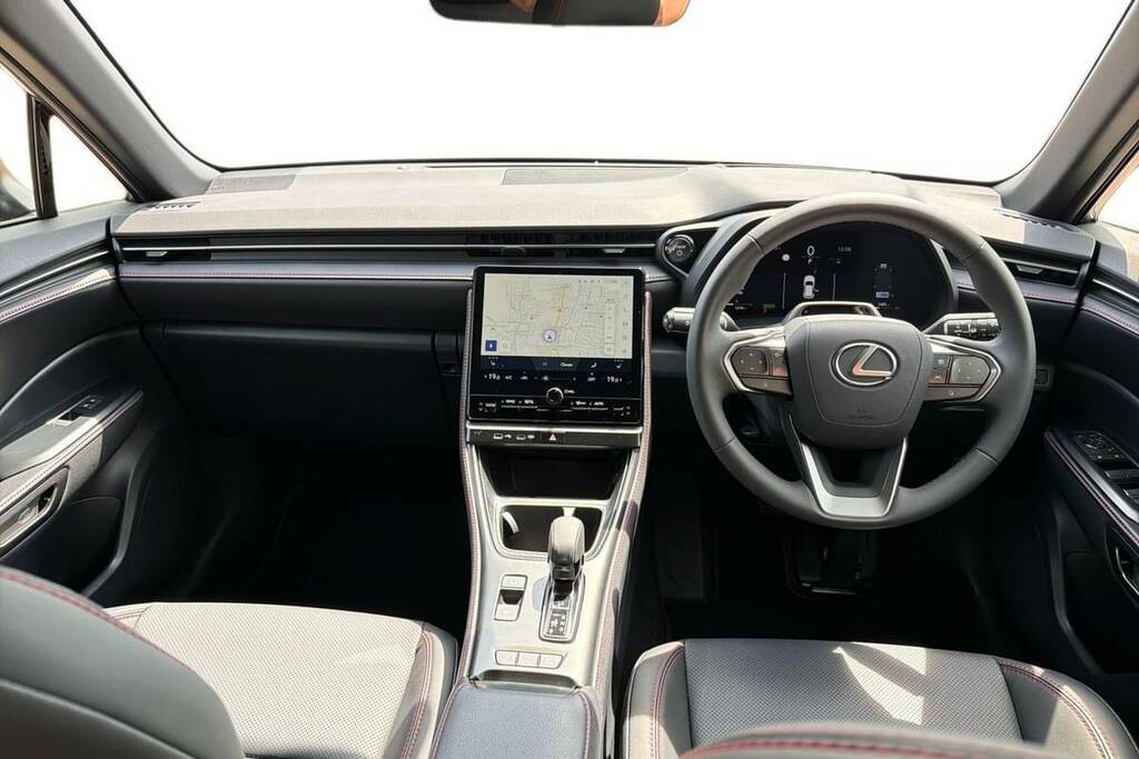 Lexus LBX 1.5 Premium Plus E-cvt Grey #6