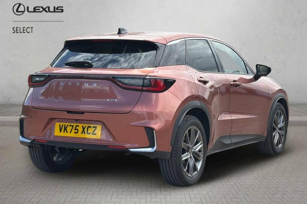 Lexus LBX 1.5 Vvt-ie Premium Suv Hybrid E-cvt Eur Red #2