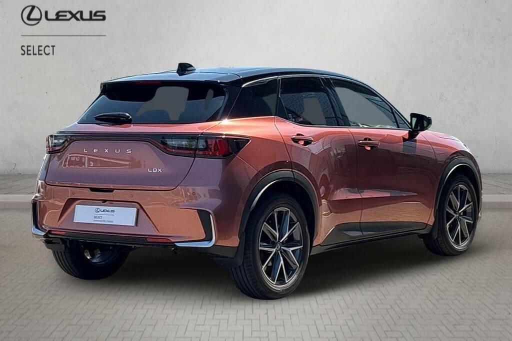 Lexus LBX 1.5 Premium Plus Design E-cvt WM26FYS #2