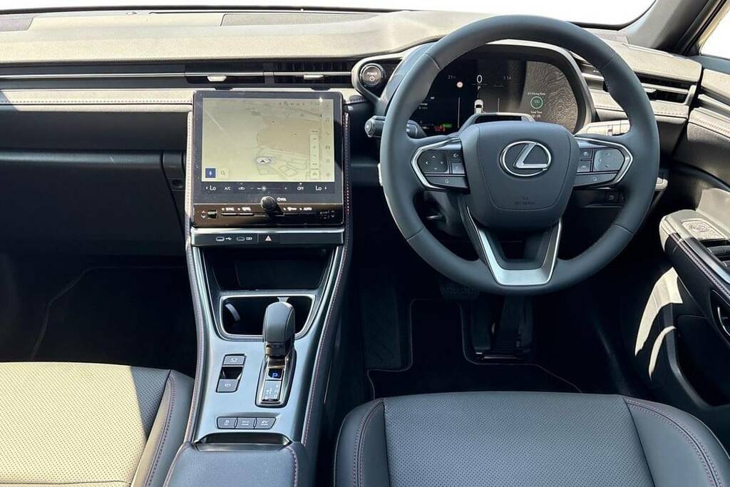 Lexus LBX 1.5 Premium Plus Design E-cvt WM26FYS #6