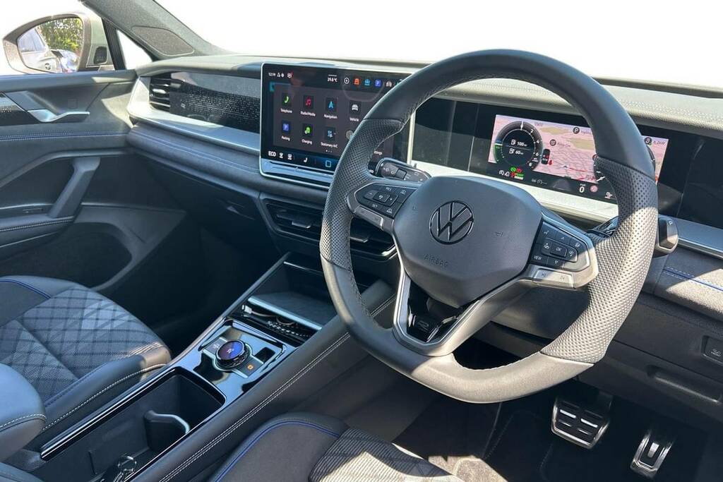 Volkswagen Tayron 1.5 Tsi Ehybrid R-line Dsg6 Green #4