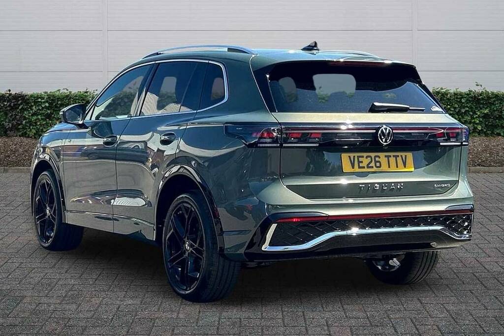 Volkswagen Tiguan 1.5 Tsi Ehybrid R-line Dsg VE26TTV Green #3