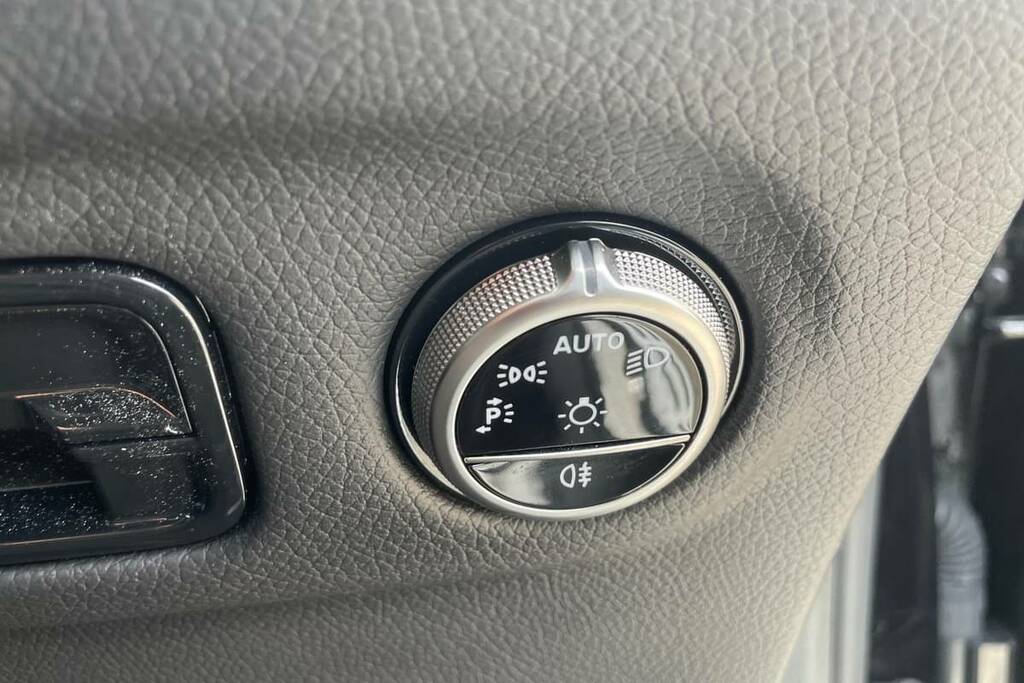 Mercedes-Benz EQE Eqe 350 215Kw Amg Line Nt Ed Prem 96Kwh Black #16
