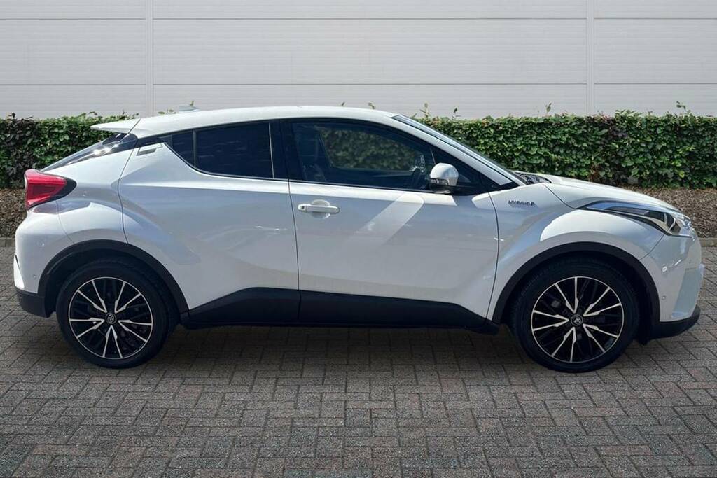 Toyota C-Hr 1.8 Vvt-h Dynamic Cvt Euro 6 Ss White #5