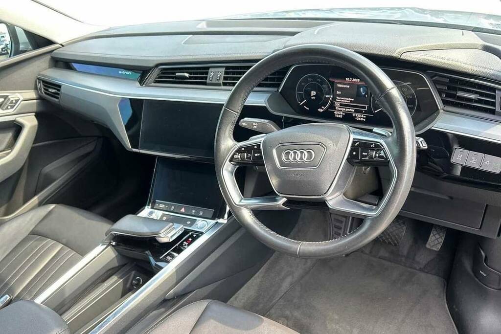 Audi E-tron 230Kw 50 Quattro 71Kwh Technik Silver #6